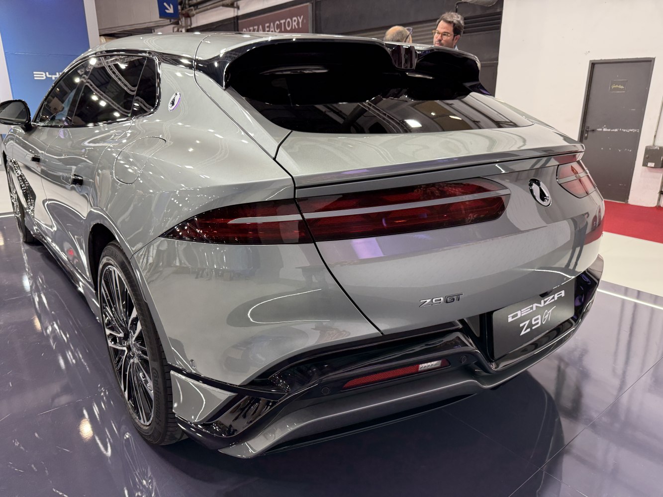 3/4 rear-left view