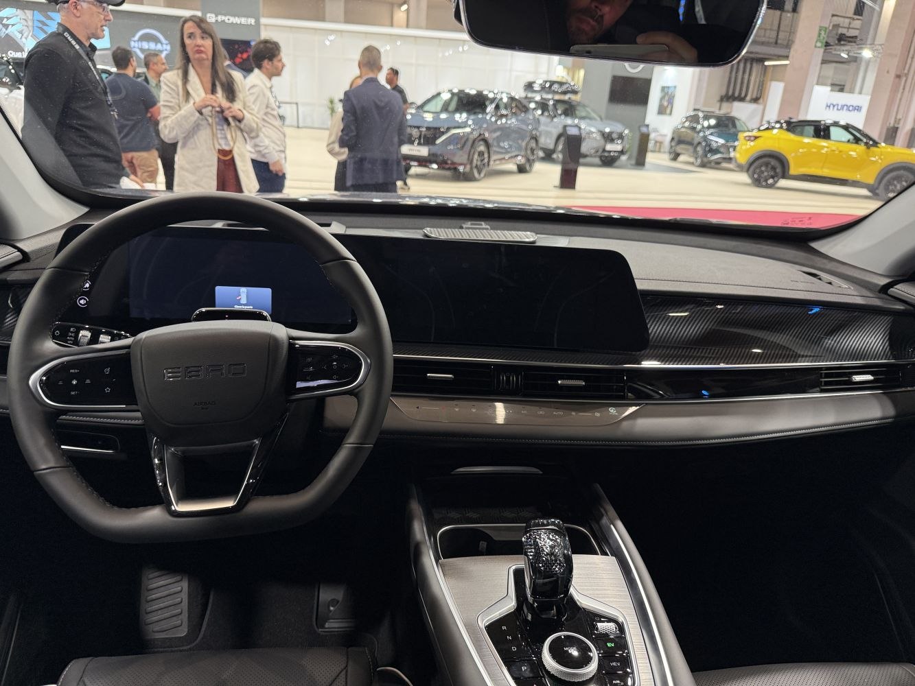 Multifunction steering wheel and wide digital touchscreen display