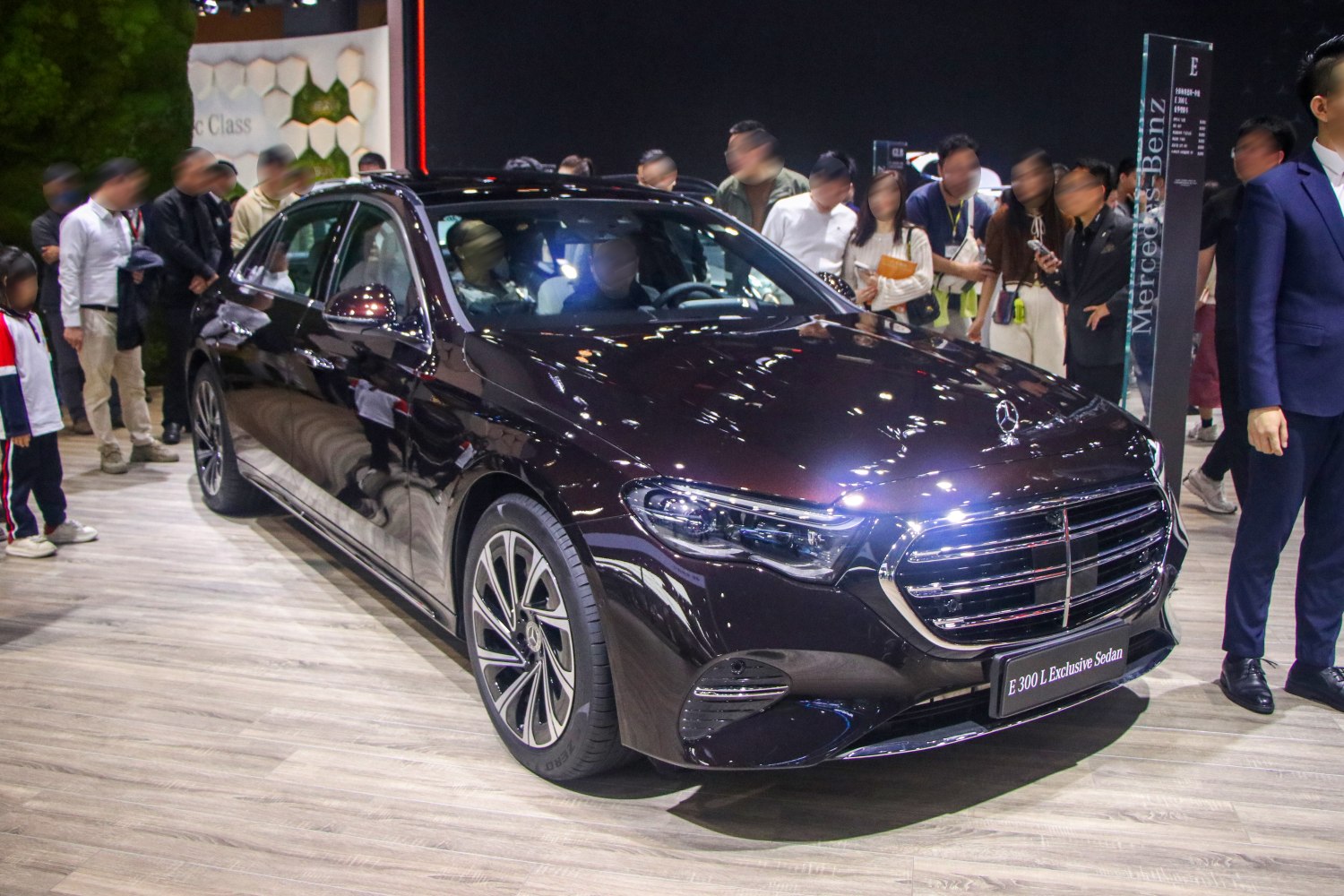 Front-side view with LED headlights and alloy wheels