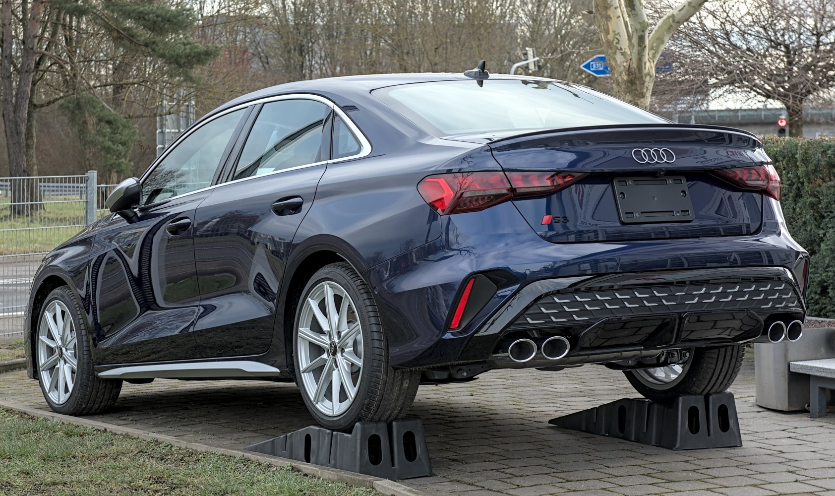3/4 rear-left view