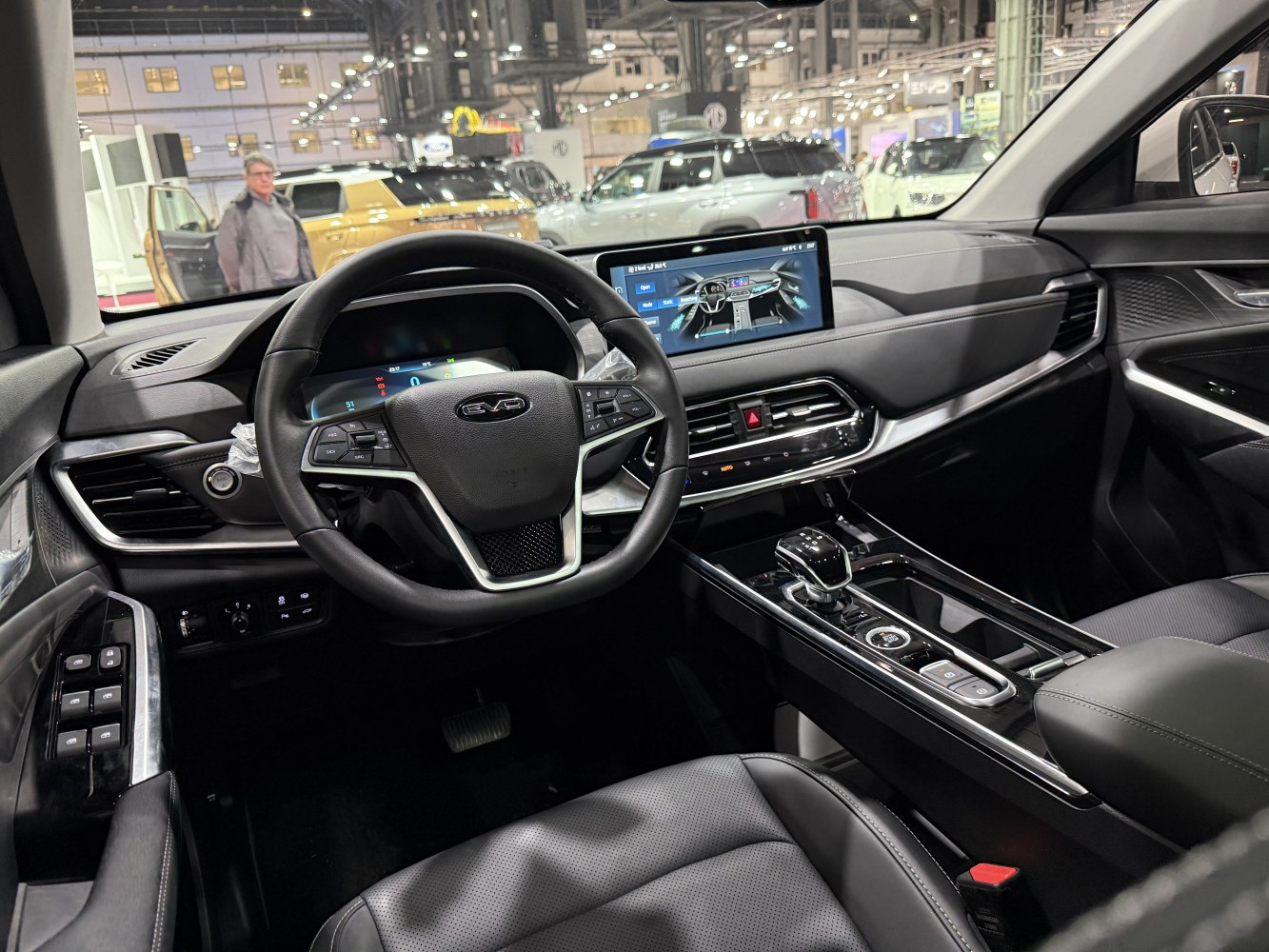 Digital dashboard and touchscreen infotainment with modern center console