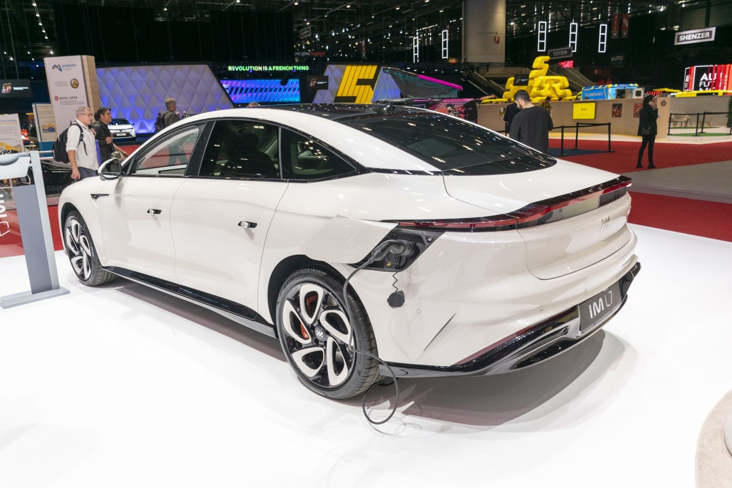 3/4 rear-left view