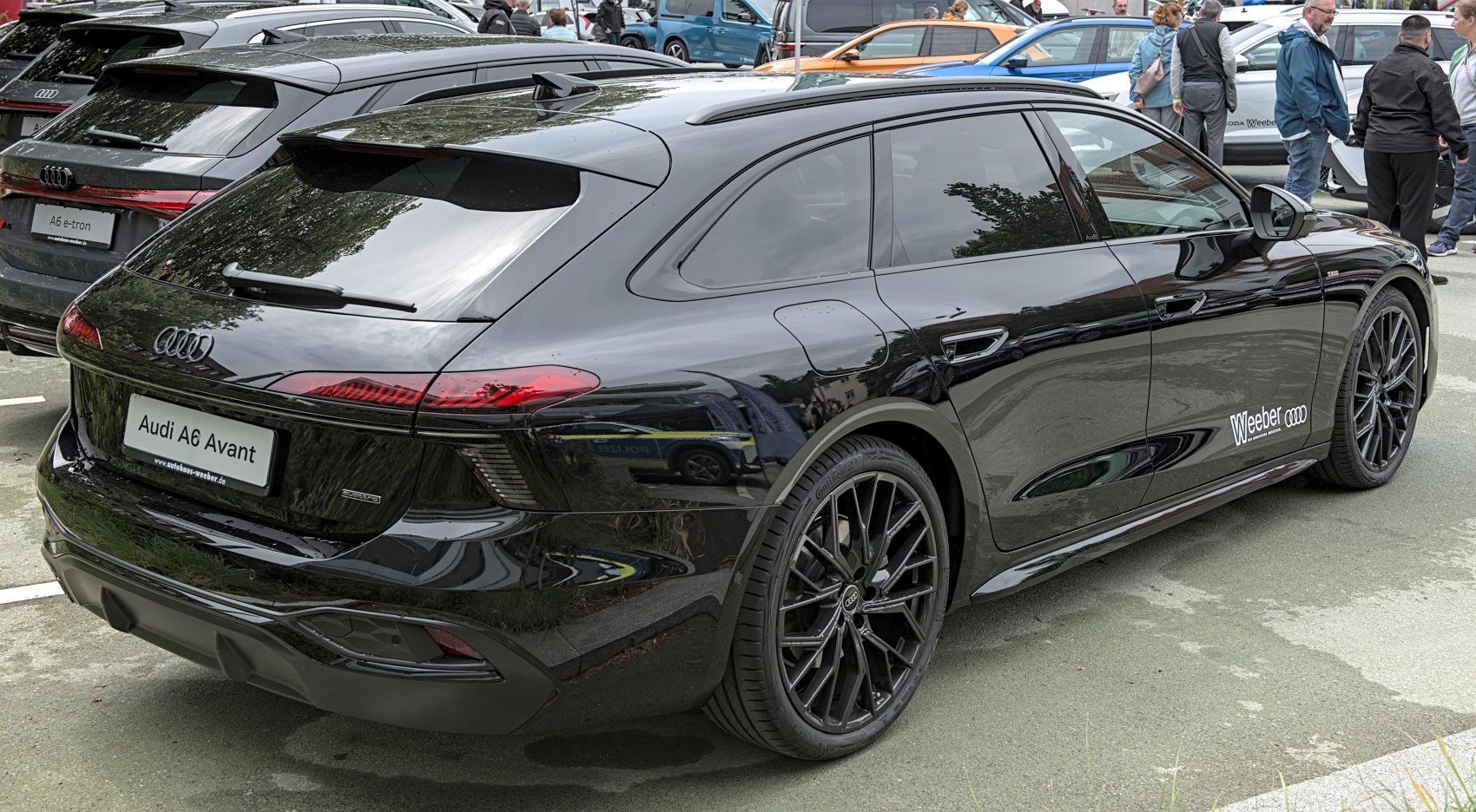 3/4 rear-right view