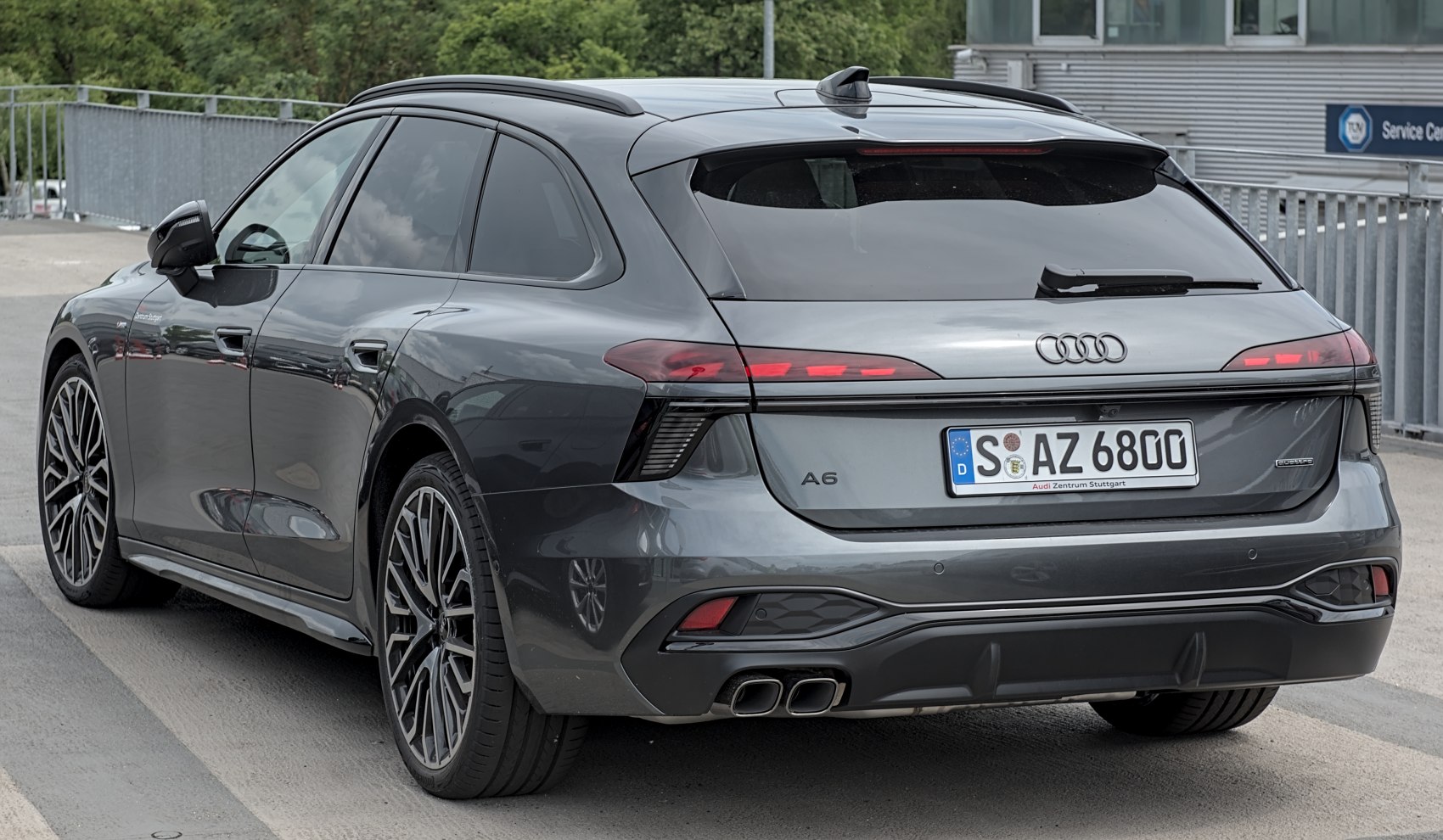 3/4 rear-left view