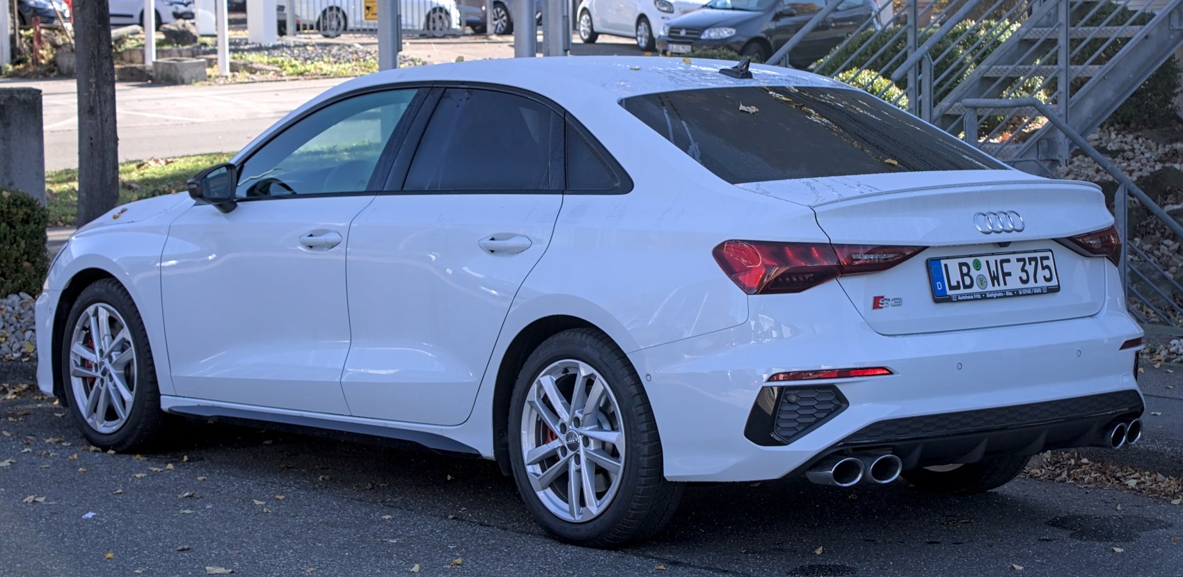 3/4 rear-left view