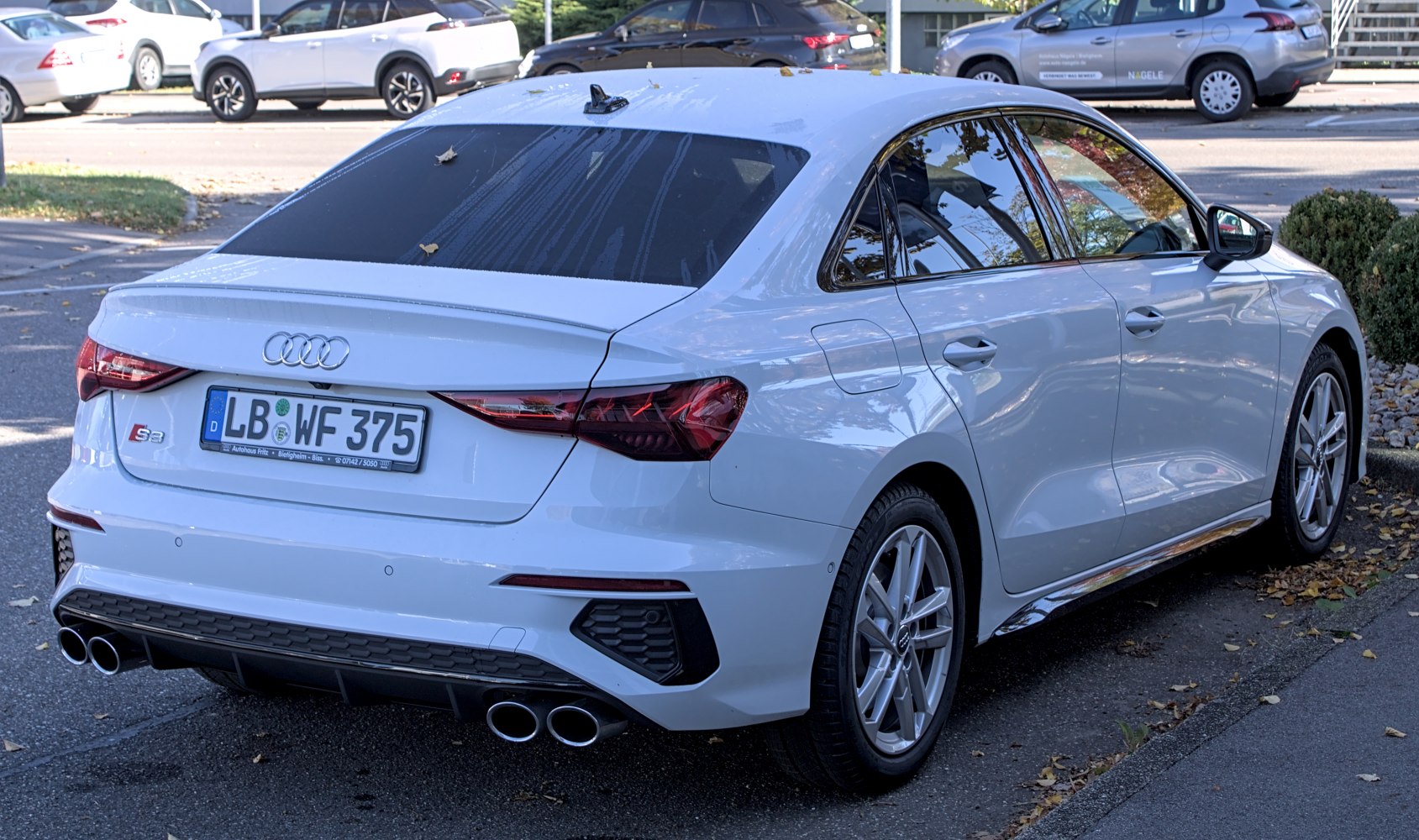3/4 rear-right view