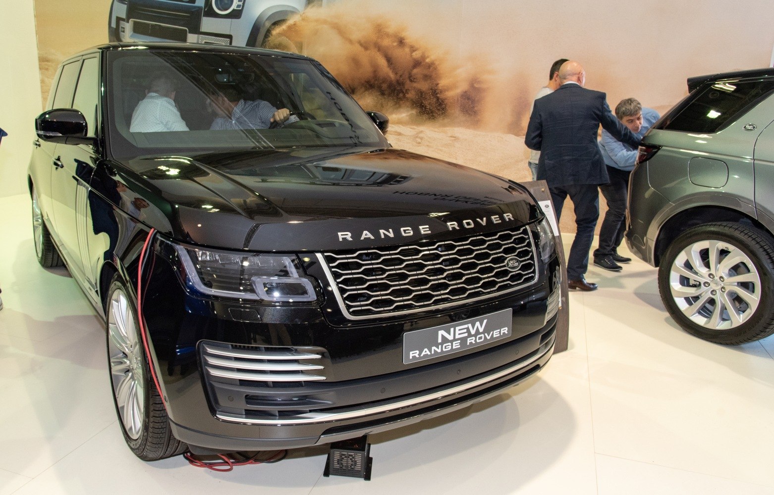 Front grille and LED headlights of a luxury SUV