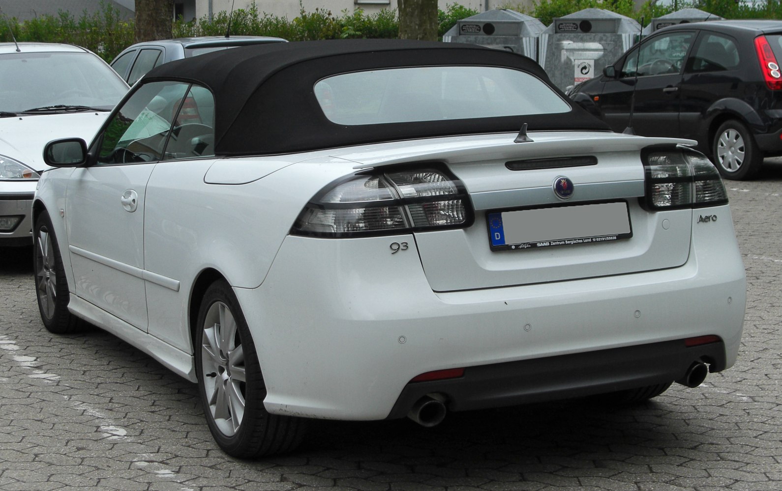 3/4 rear-left view