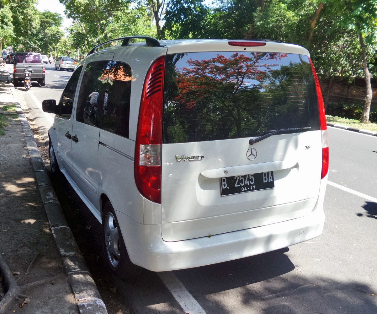 3/4 rear-left view