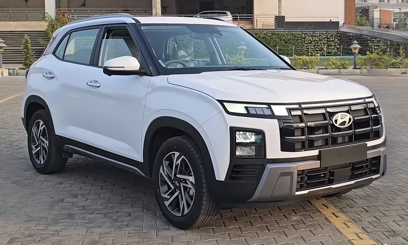 Front grille and sleek LED headlights of a 2024 SUV