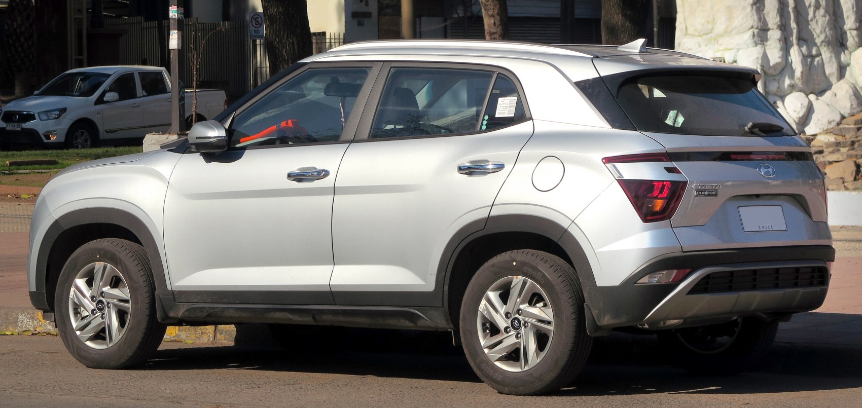 3/4 rear-left view
