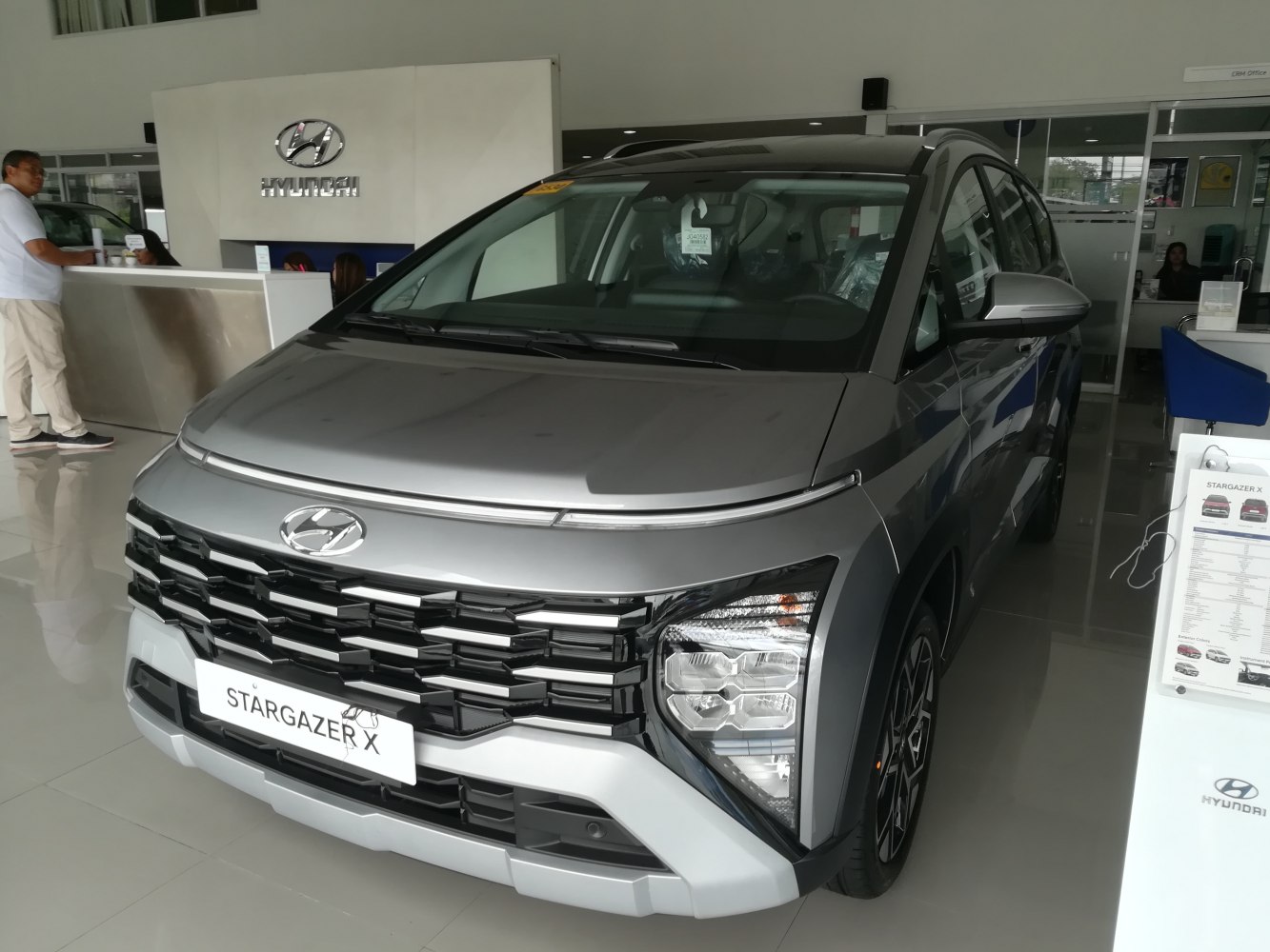 3/4 front-left view