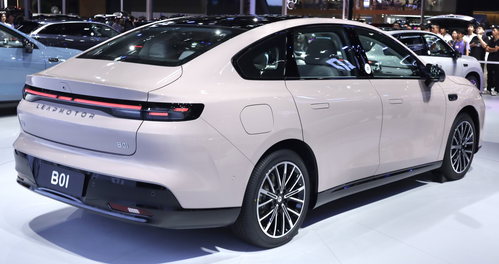 3/4 rear-right view