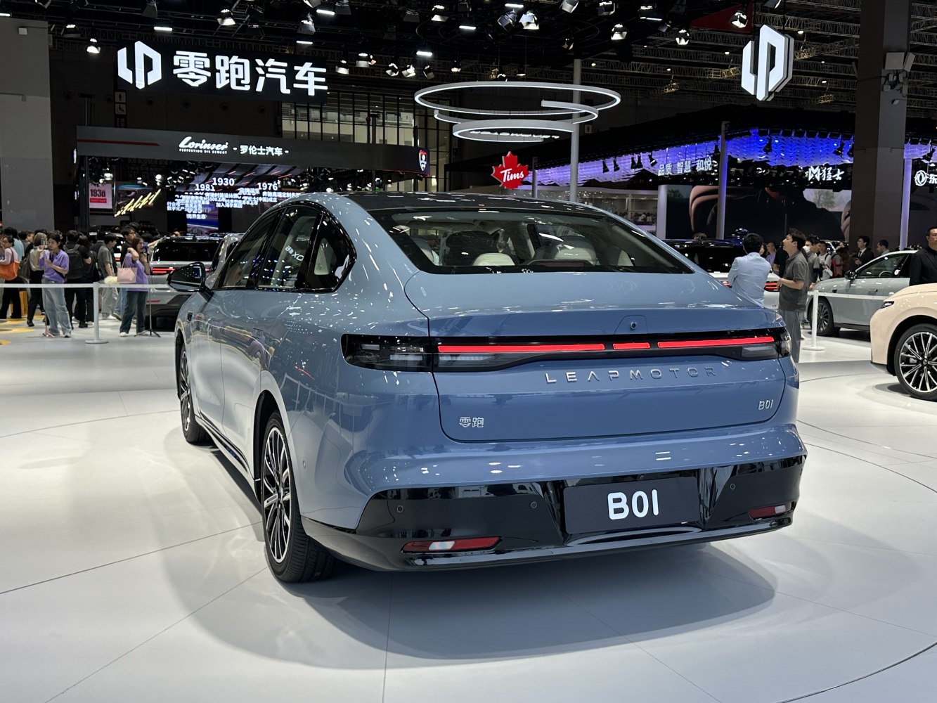 3/4 rear-left view