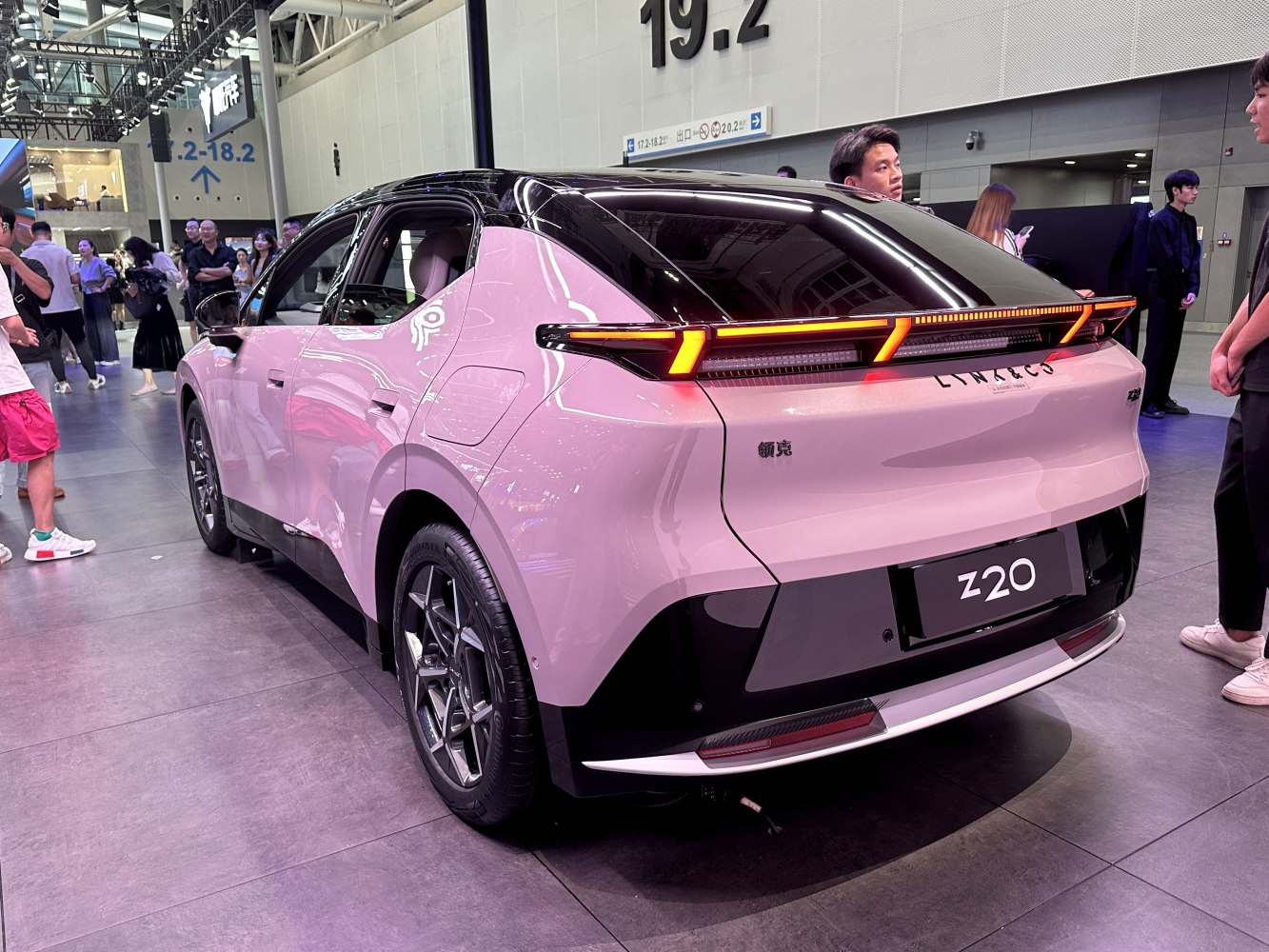 3/4 rear-left view