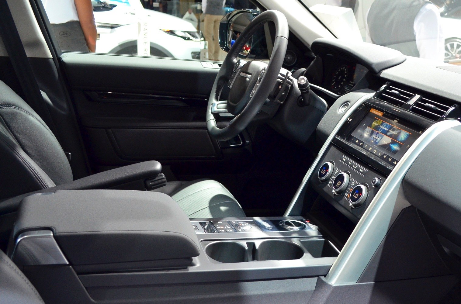 Dashboard, touchscreen, steering wheel, and center console interior