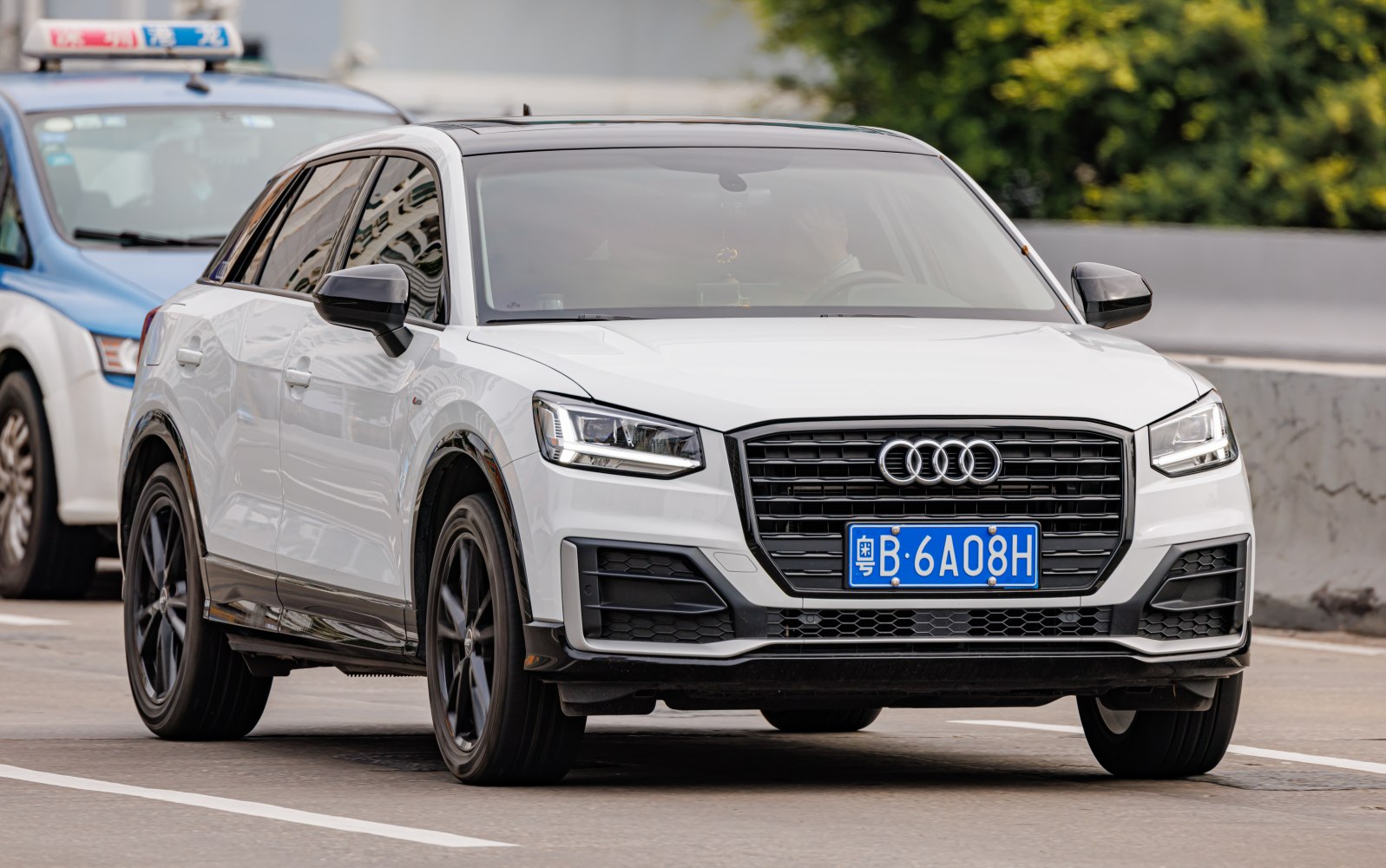 2019 Audi Q2L Front View