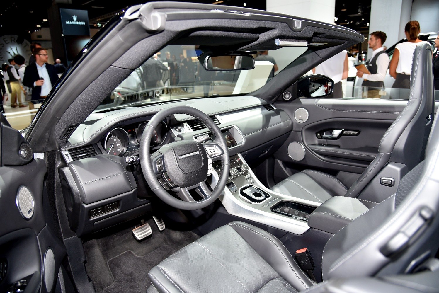 Convertible interior with multifunction steering wheel and modern center console