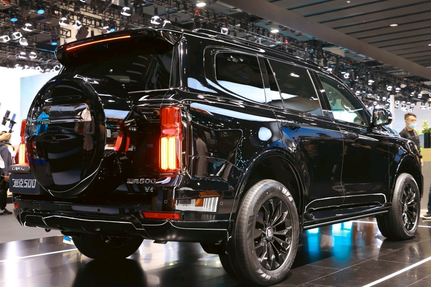SUV rear with spare tire cover and vertical LED taillights