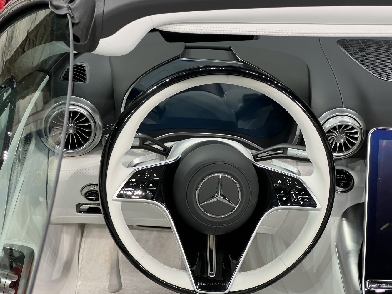 Luxury steering wheel and digital dashboard with advanced controls