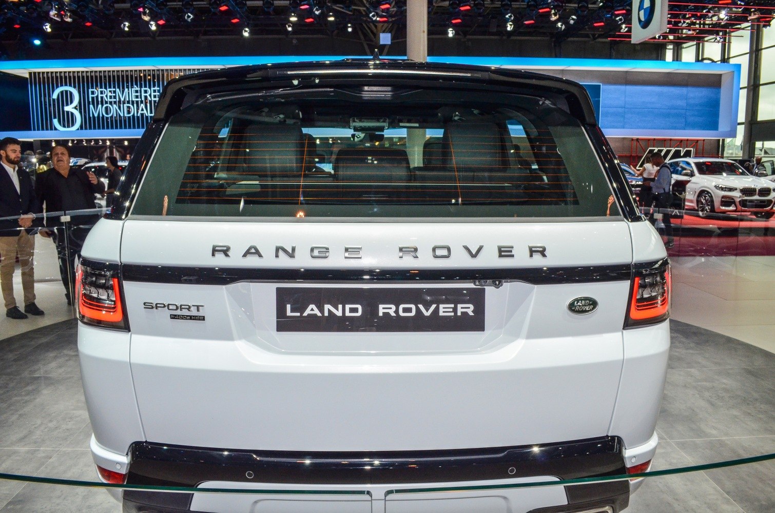 Rear view with distinctive taillights and rear window defroster lines