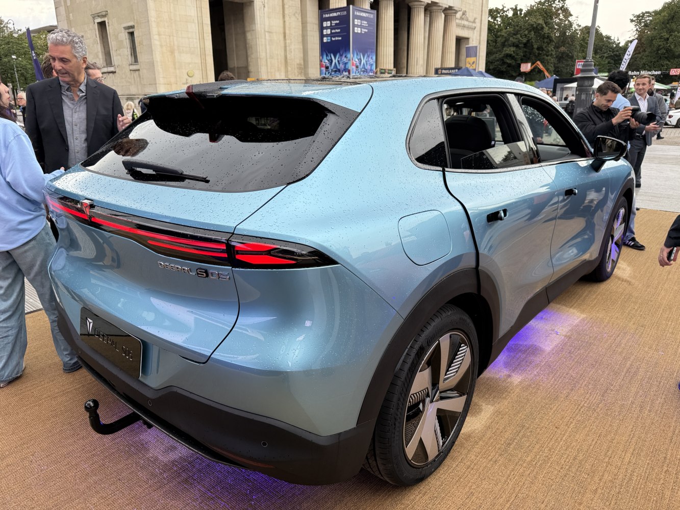 Rear light design and alloy wheels of a modern vehicle