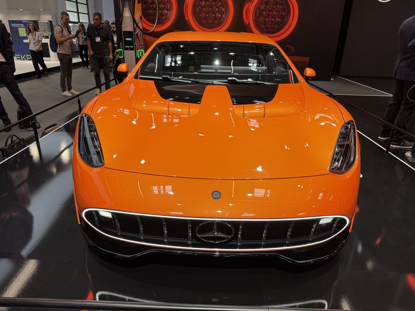 2025 Mercedes-Benz CONCEPT AMG GT XX Front View