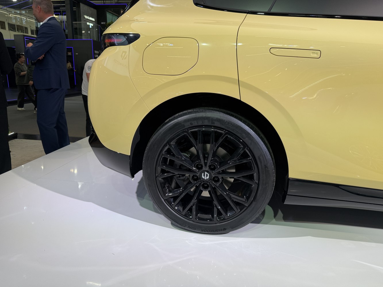 Rear wheel and fuel cap of a modern electric vehicle