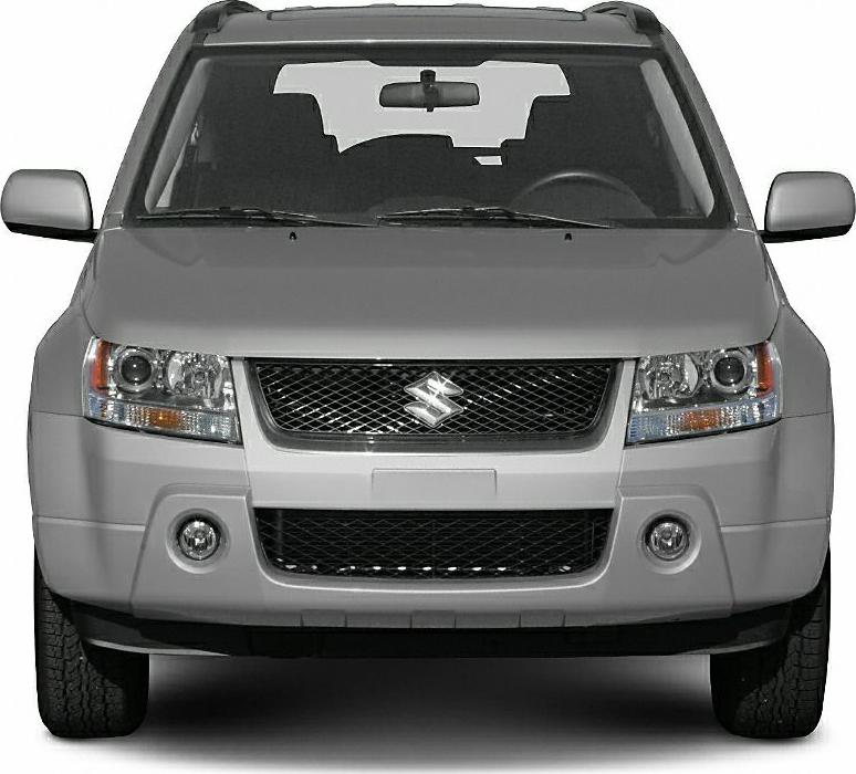 Front SUV grille, headlights, fog lights, rugged tires