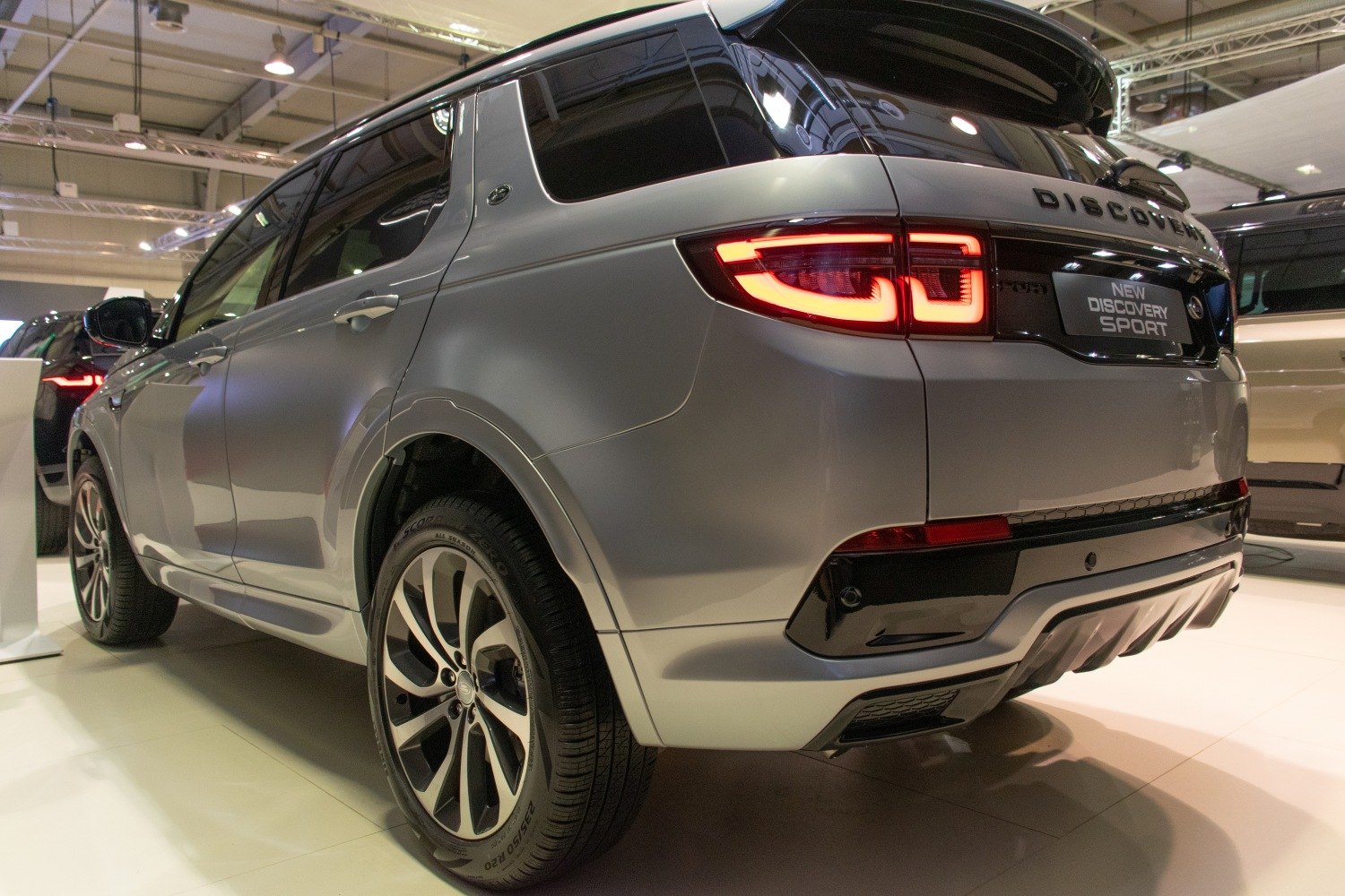 Rear view with distinctive LED taillights and stylish alloy wheels