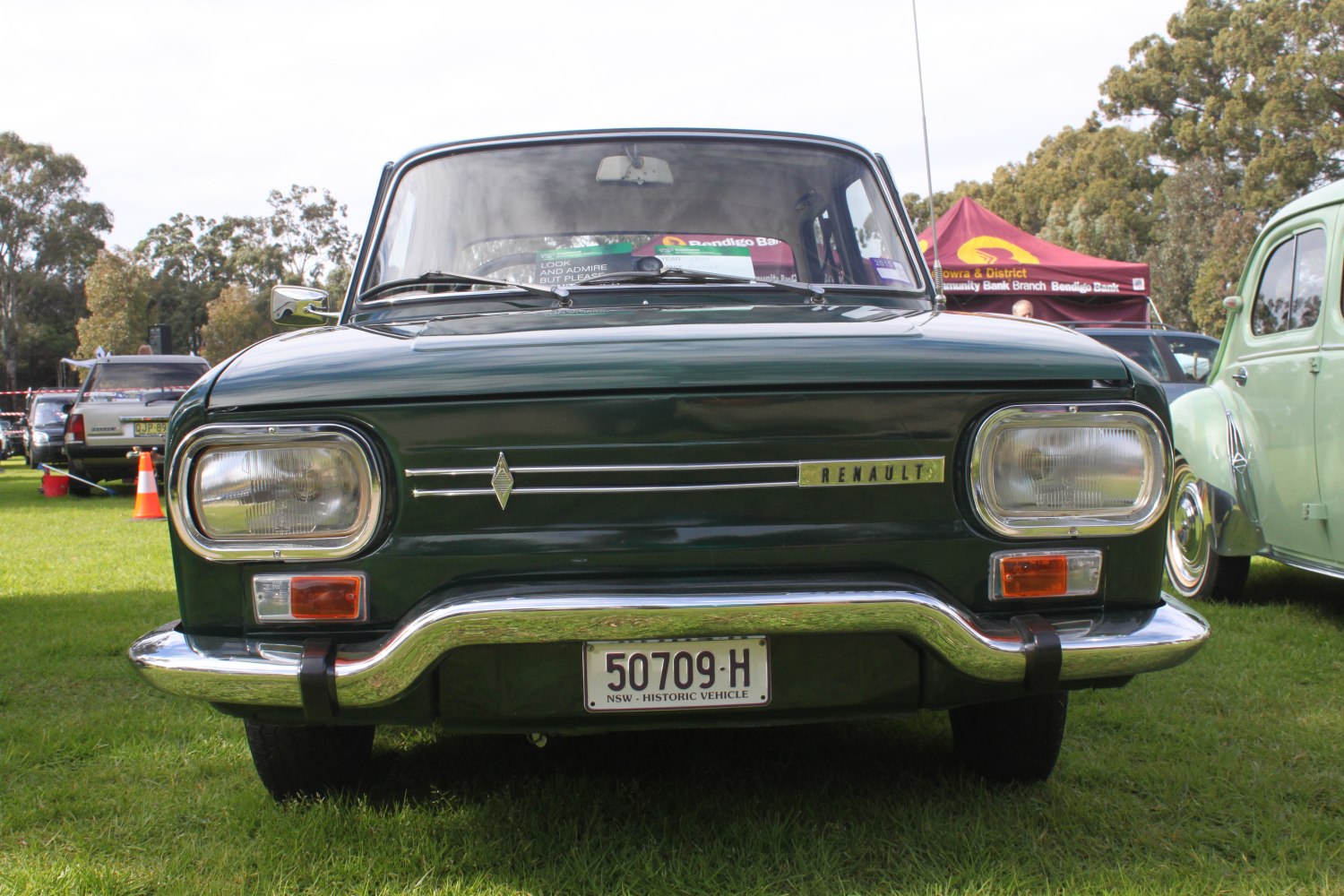 1968 Renault 10 (Phase II, 1967) Front View