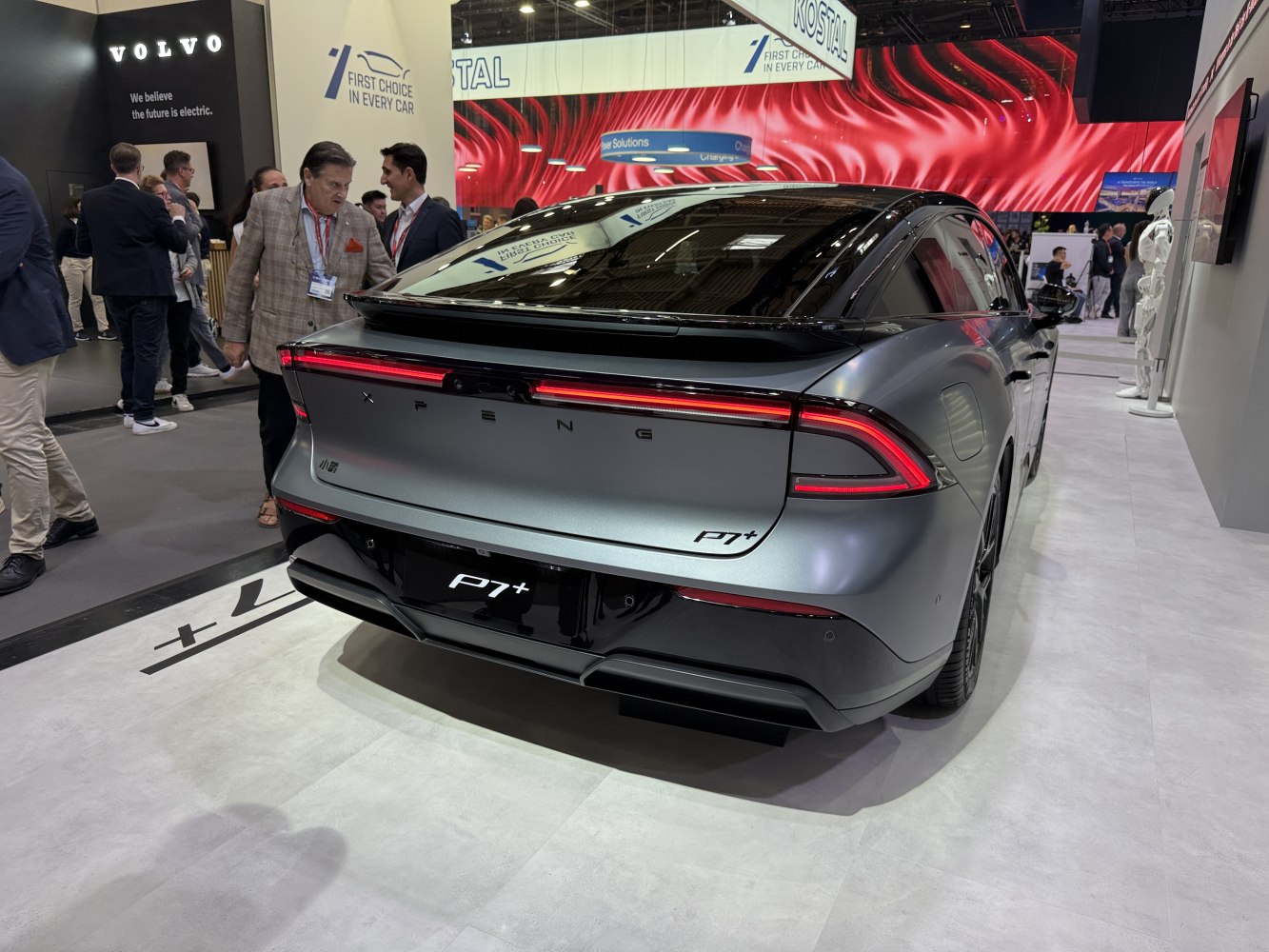 Sleek rear design with innovative LED tail light bar and sporty rear spoiler