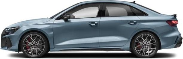 Side profile with distinctive alloy wheels