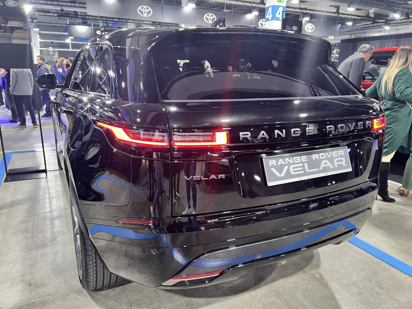Rear design with sleek LED taillights on a modern luxury SUV