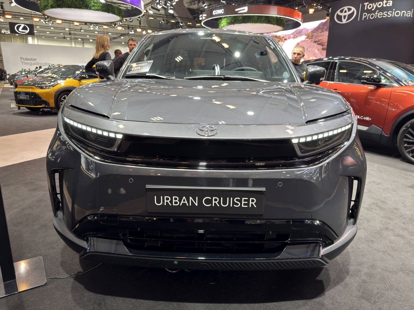Front view with LED headlights and aerodynamic bumper