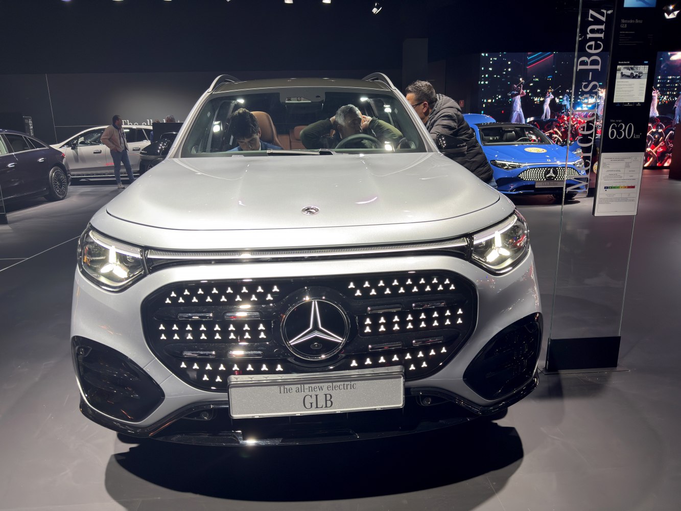 Front view with LED grille and modern headlights