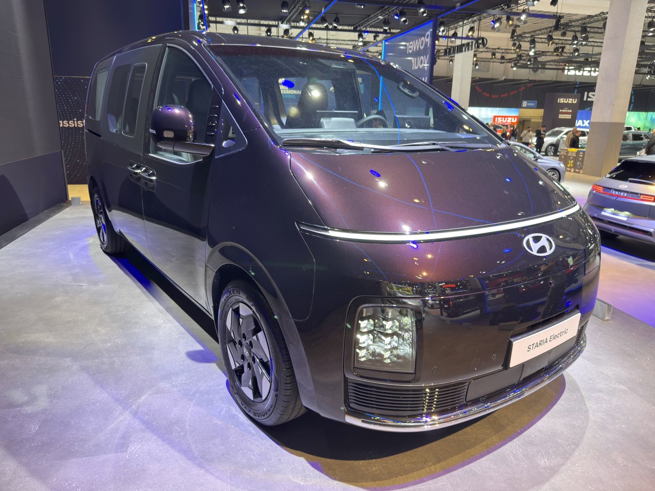 Modern electric van front-end and side sliding door view