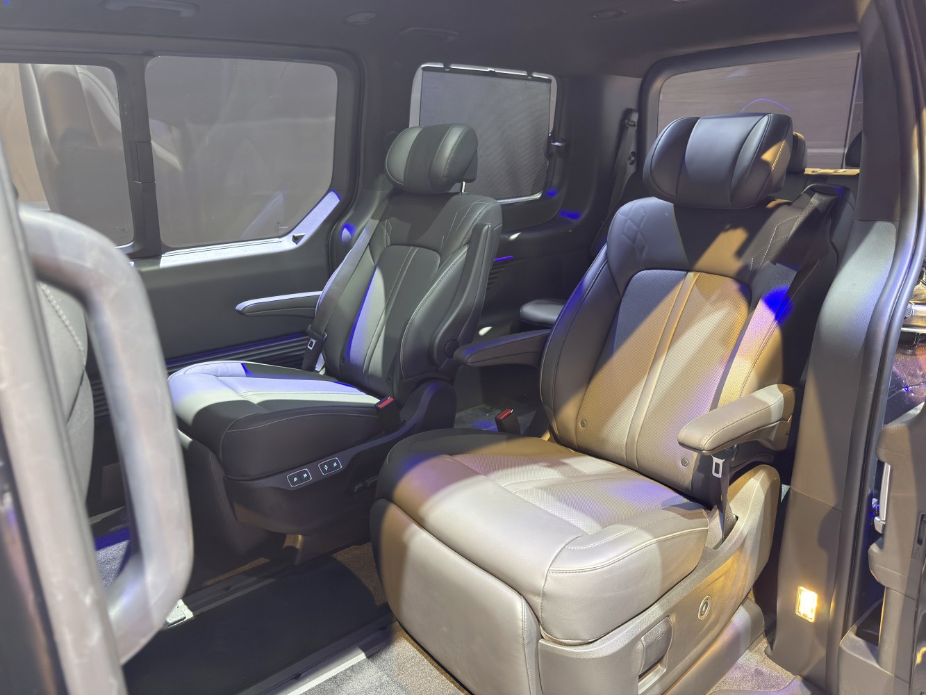 Premium leather seats with spacious, adjustable cabin interior.