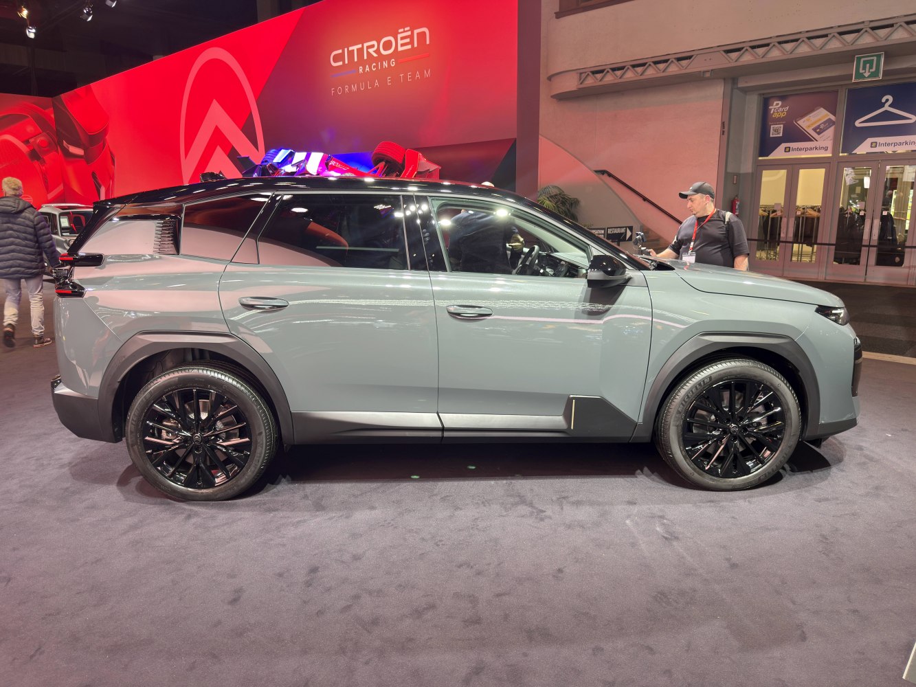 2026 Citroen C5 Aircross II (Phase I, 2025) Side View Right