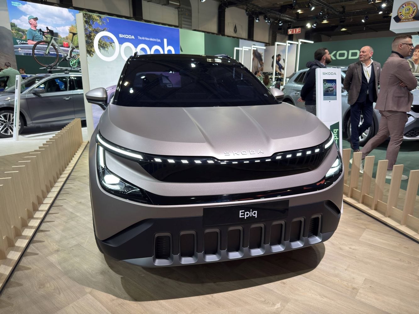 Futuristic front LED lights and bold grille on electric SUV