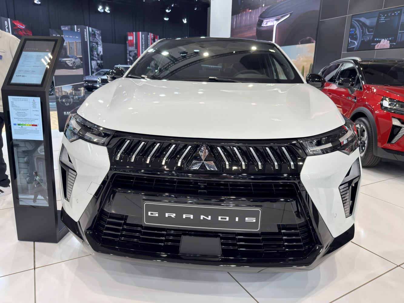2026 Mitsubishi Grandis (2025) Front View