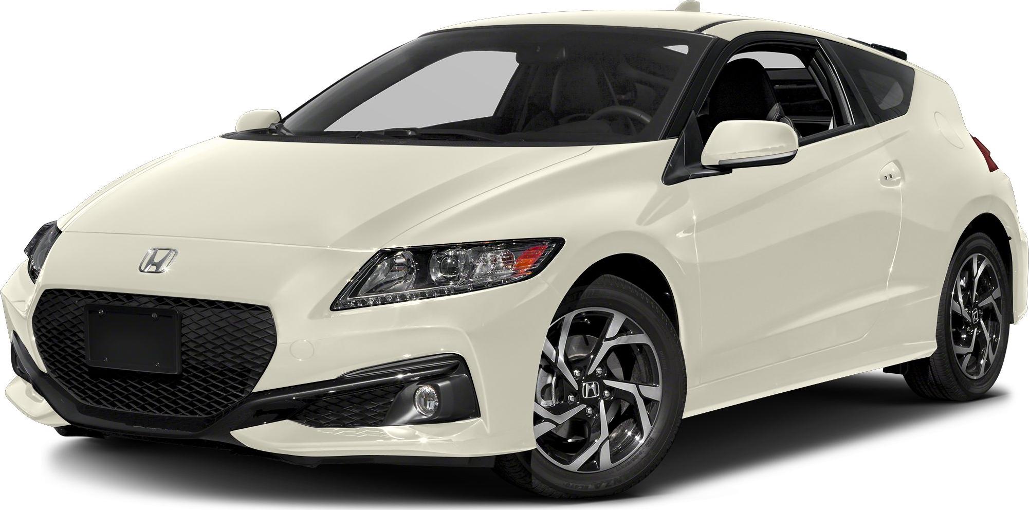 Front view with updated grille and alloy wheels