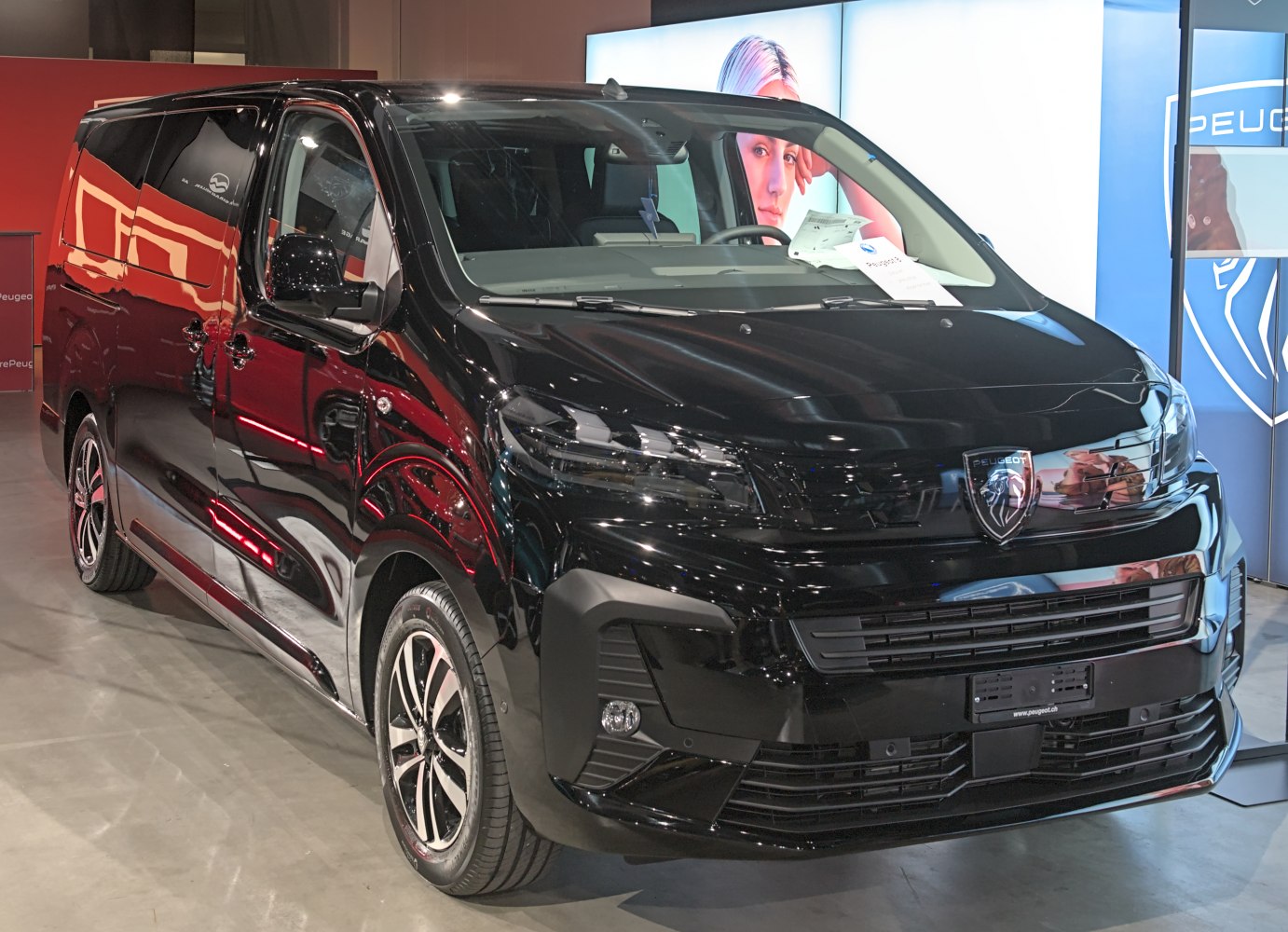 2024 Peugeot Traveller L3 (facelift 2024)
