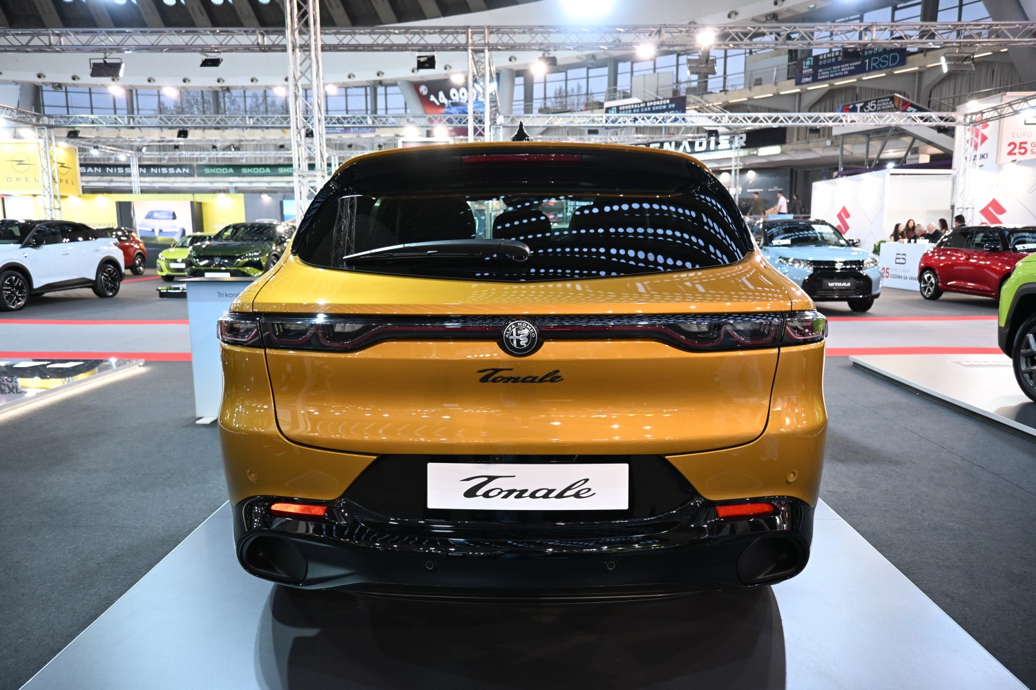 Rear view with sleek taillights and sporty diffuser