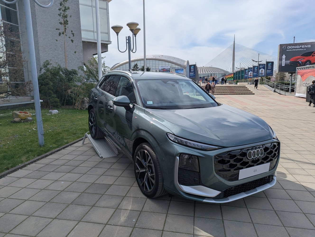 Sporty front with honeycomb grille and sleek LED headlights