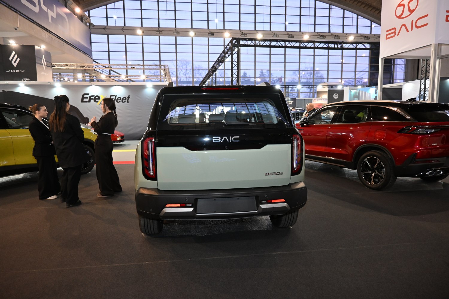 Rear view of SUV with two-tone design and vertical taillights