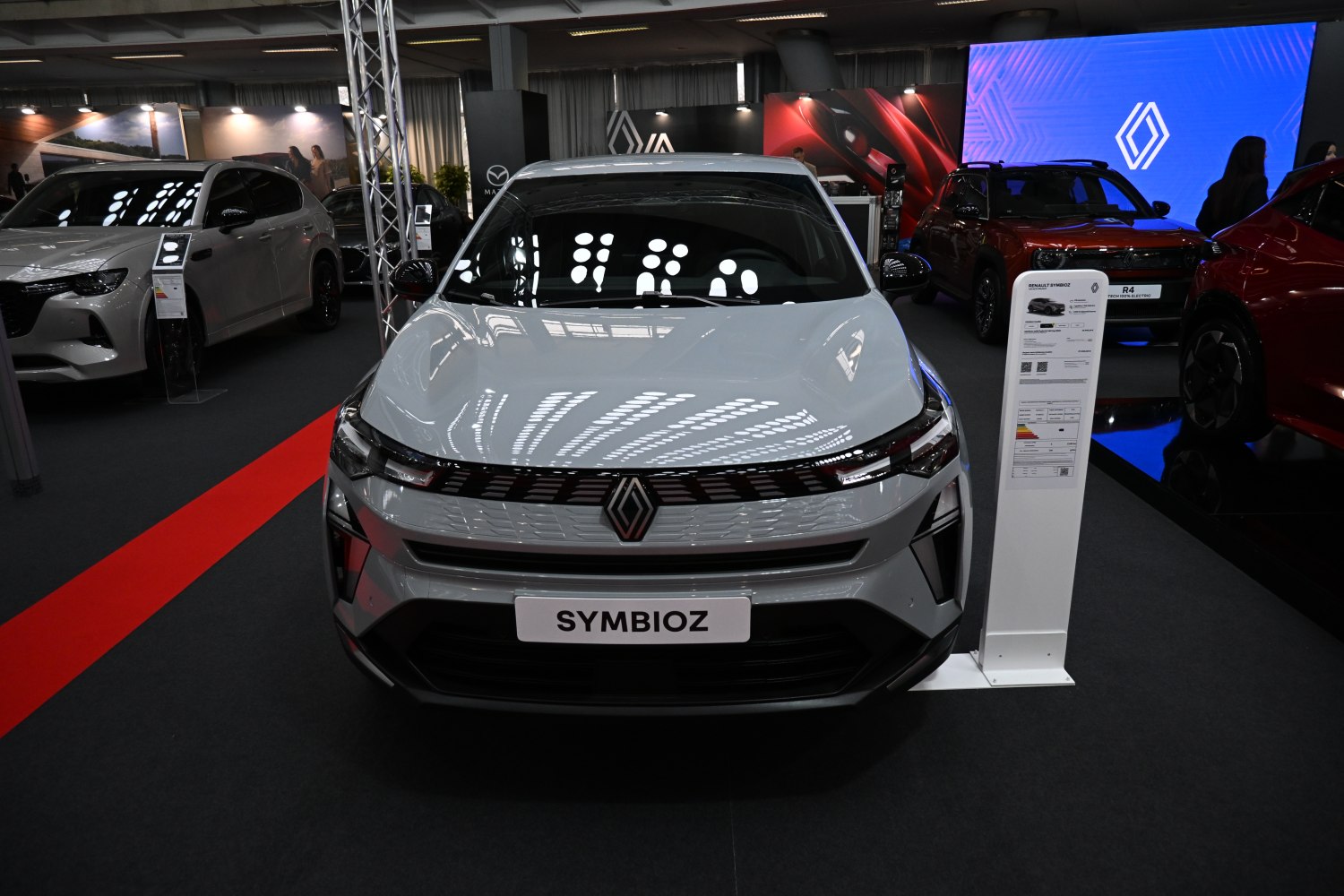 Front view with LED headlights and aerodynamic grille