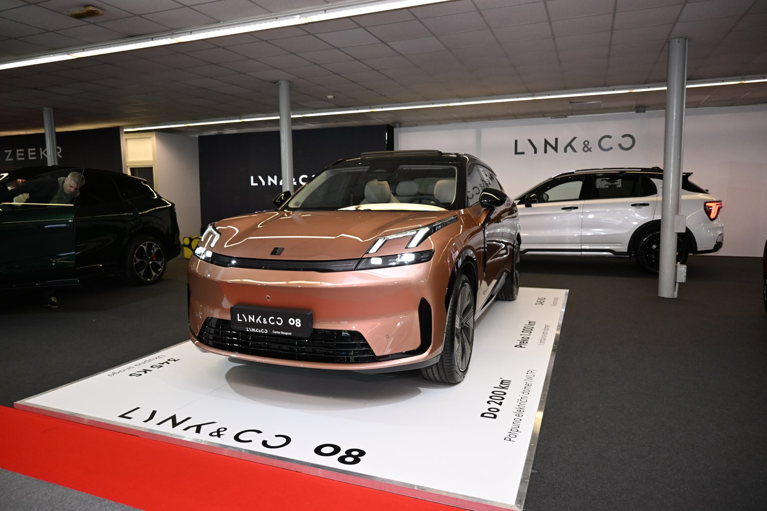 2023 Lynk & Co 08 Front View