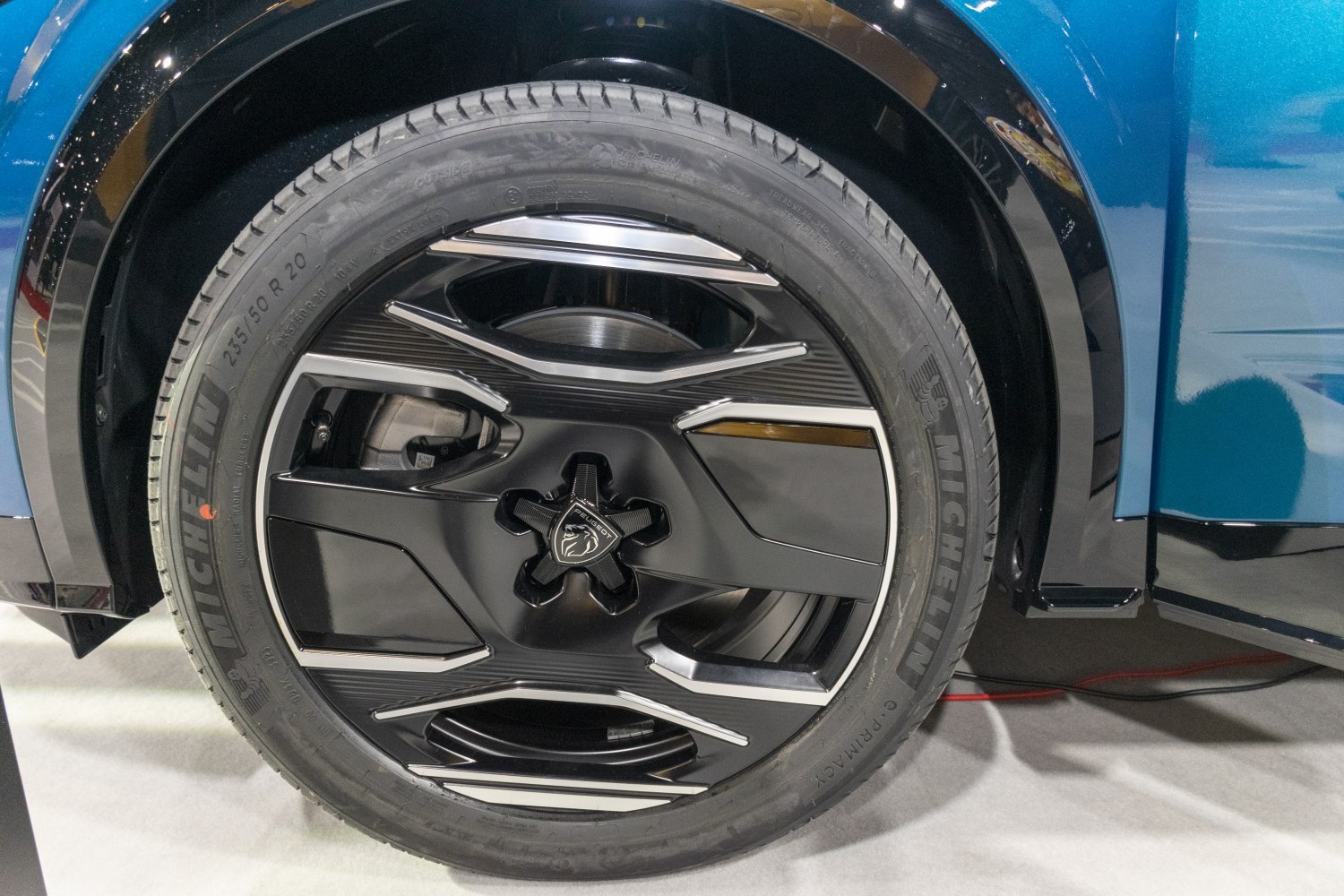 Black and silver alloy wheel with Michelin 235/50 R20 tyre