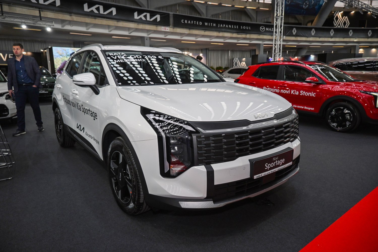2025 SUV front grille and LED headlights close-up